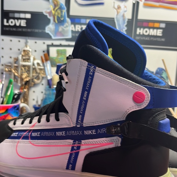 AIR MAX 720 SATURN 9/10 size 12 - Picture 3 of 9